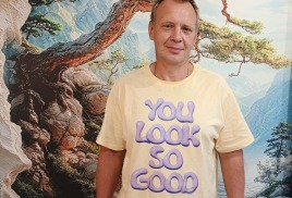 1. AЛЕКСАНДР, 52 ГОДА