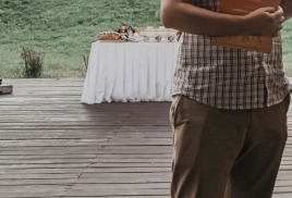 1. AHДРЕЙ, 37 ЛЕТ