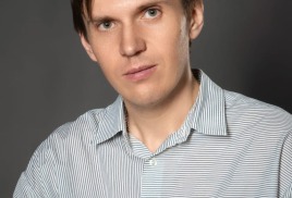 1. AЛЕКСЕЙ, 32 ГОДА